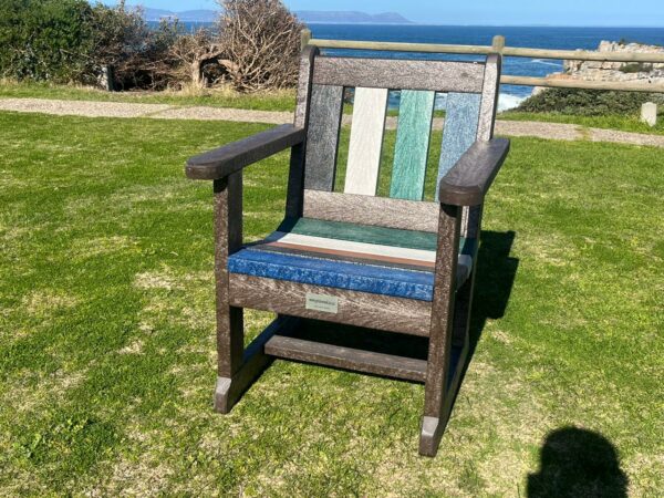 Multicolor Comforter Chair