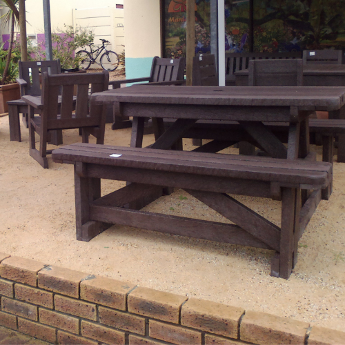 Picnic Table – Classic 1.4m (4-6 Seater)