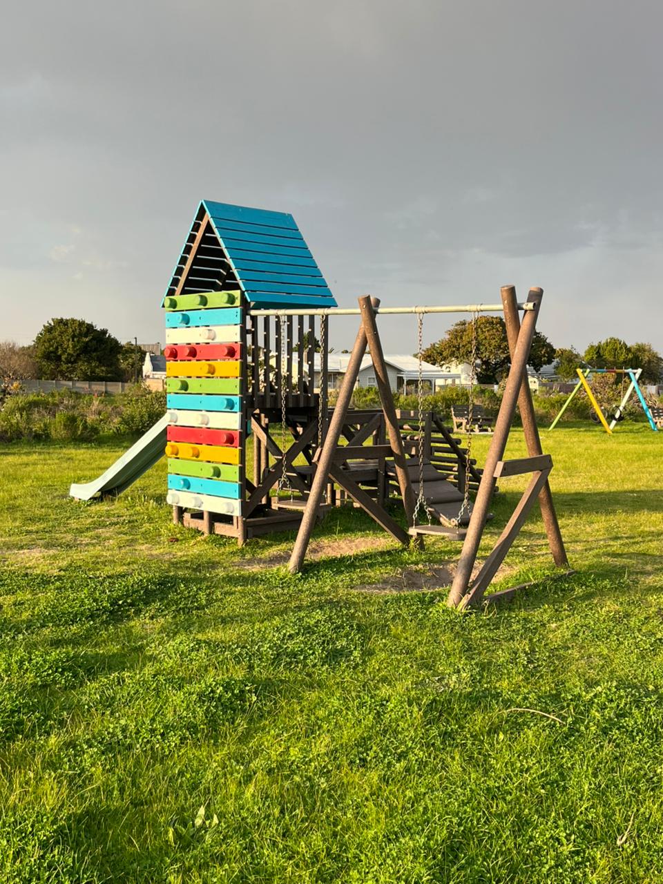 Primwood Jungle Gym playground installation